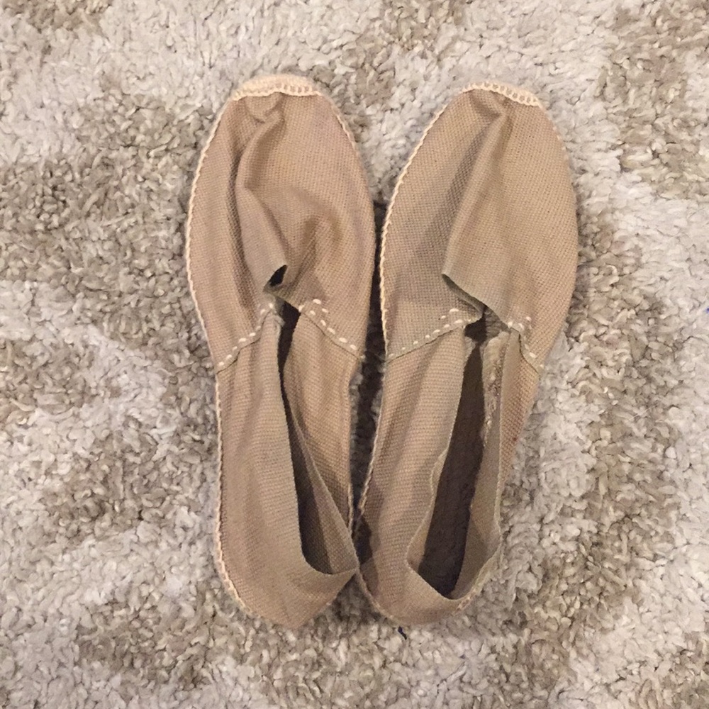 Beige Espadrilles